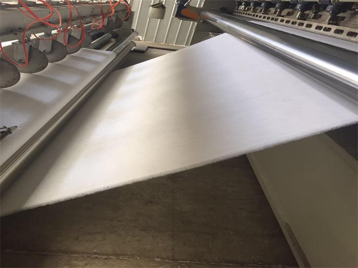 土工布的技術(shù)指標(biāo)對(duì)其應(yīng)用有何影響