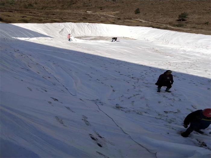 土工布在施工中尺寸及損耗如何計算