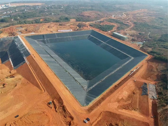 養(yǎng)殖防滲膜跟普通土工膜有什么不同?